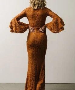 RR Sedona Lace Dress | Camel Dresses 8 RR Sedona Lace Dress | Camel Dresses