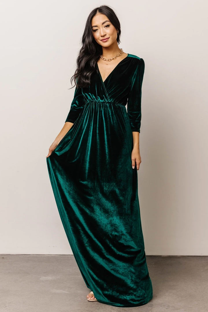 BB Custom Dresses Sofia Velvet Maxi Dress | Emerald 5 BB Custom Dresses Sofia Velvet Maxi Dress | Emerald