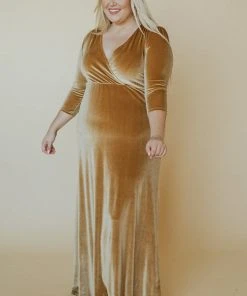 BB Custom Sofia Velvet Maxi Dress | Gold