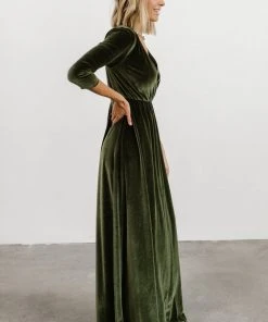 BB Custom Dresses Sofia Velvet Maxi Dress | Olive 11 BB Custom Dresses Sofia Velvet Maxi Dress | Olive