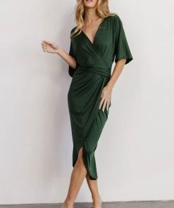 DD Solana Ruched Dress | Hunter Green Dresses