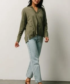 IL Boho Thatcher Long Sleeve Top | Olive