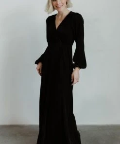 BB Custom Dresses Venus Pleated Maxi Dress | Black