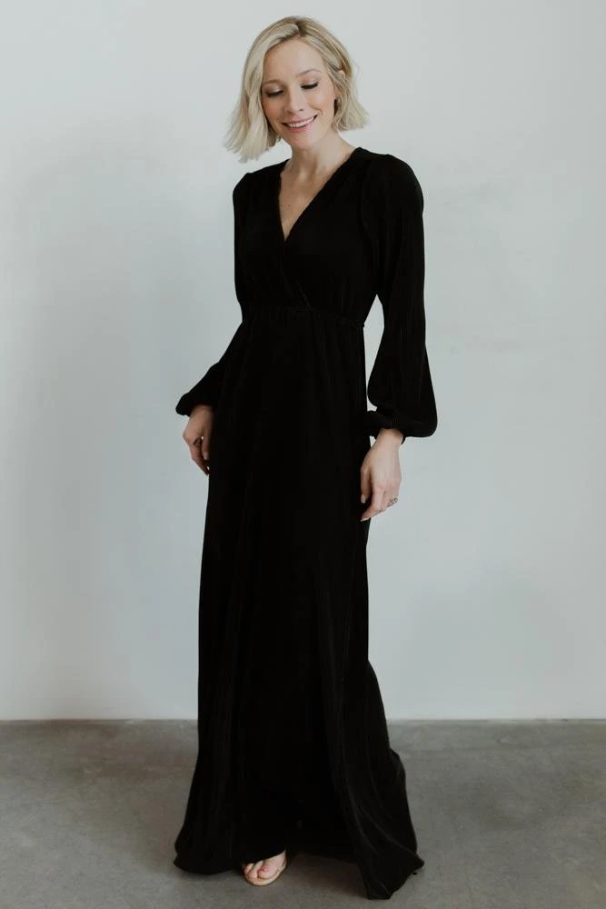 BB Custom Dresses Venus Pleated Maxi Dress | Black 1 BB Custom Dresses Venus Pleated Maxi Dress | Black