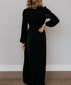 BB Custom Dresses Venus Pleated Maxi Dress | Black 17 BB Custom Dresses Venus Pleated Maxi Dress | Black