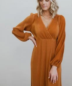 BB Custom Venus Pleated Maxi Dress | Saffron Dresses