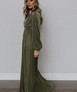 BB Custom Dresses Venus Pleated Maxi Dress | Sage 21 BB Custom Dresses Venus Pleated Maxi Dress | Sage