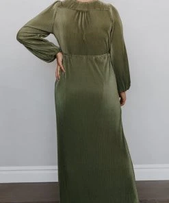 BB Custom Dresses Venus Pleated Maxi Dress | Sage 19 BB Custom Dresses Venus Pleated Maxi Dress | Sage