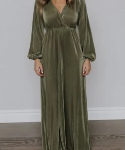 BB Custom Dresses Venus Pleated Maxi Dress | Sage 20 BB Custom Dresses Venus Pleated Maxi Dress | Sage