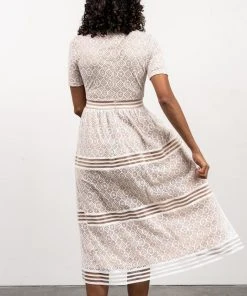 POL Windsor Lace Midi Dress | Ivory