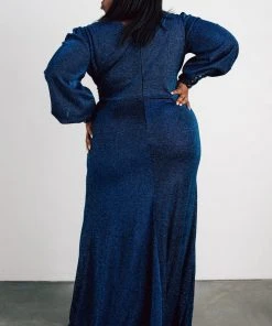 Soi Dresses Zae Shimmer Gown | Blue