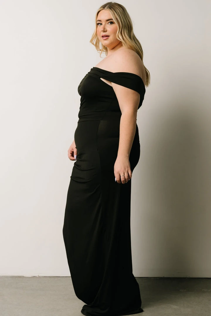 DD Zaire Off Shoulder Maxi Dress | Black Dresses DD Zaire Off Shoulder Maxi Dress | Black Dresses