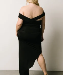 DD Zaire Off Shoulder Maxi Dress | Black Dresses 10 DD Zaire Off Shoulder Maxi Dress | Black Dresses