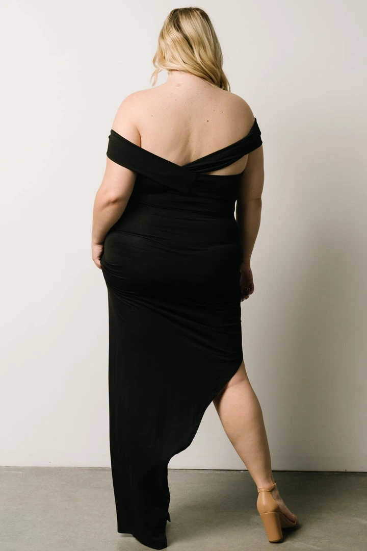 DD Zaire Off Shoulder Maxi Dress | Black Dresses DD Zaire Off Shoulder Maxi Dress | Black Dresses