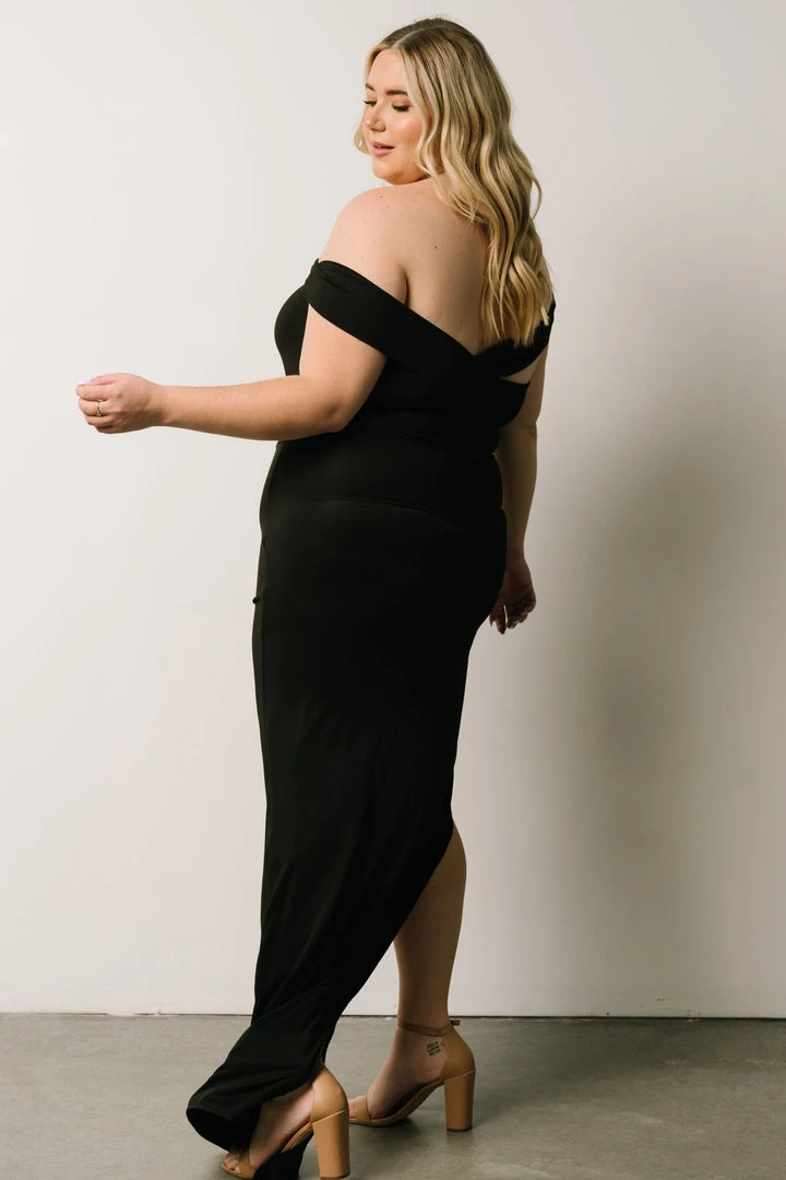 DD Zaire Off Shoulder Maxi Dress | Black Dresses DD Zaire Off Shoulder Maxi Dress | Black Dresses